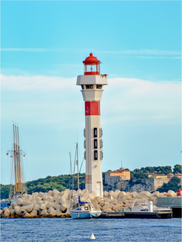 Il faro del porto
